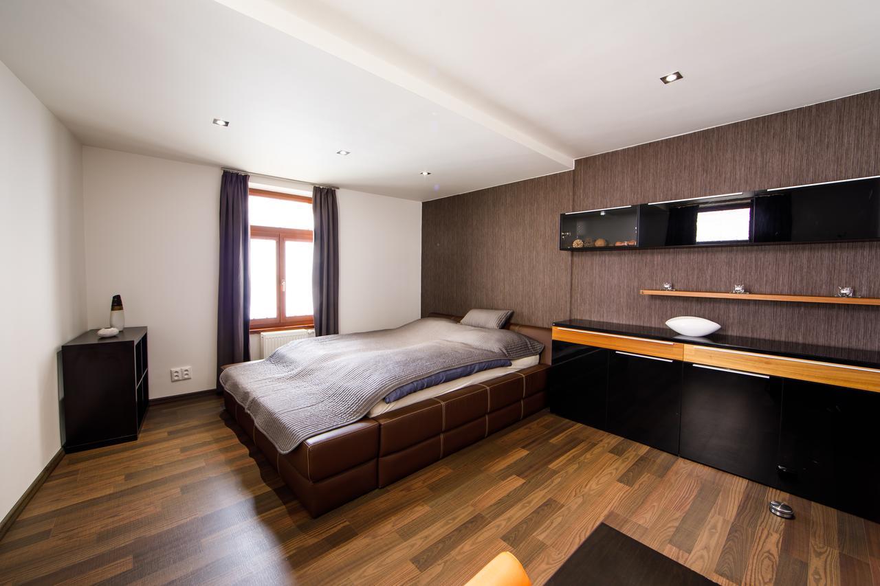 Aplend City Apartments Na Vrsku Bratislava Extérieur photo