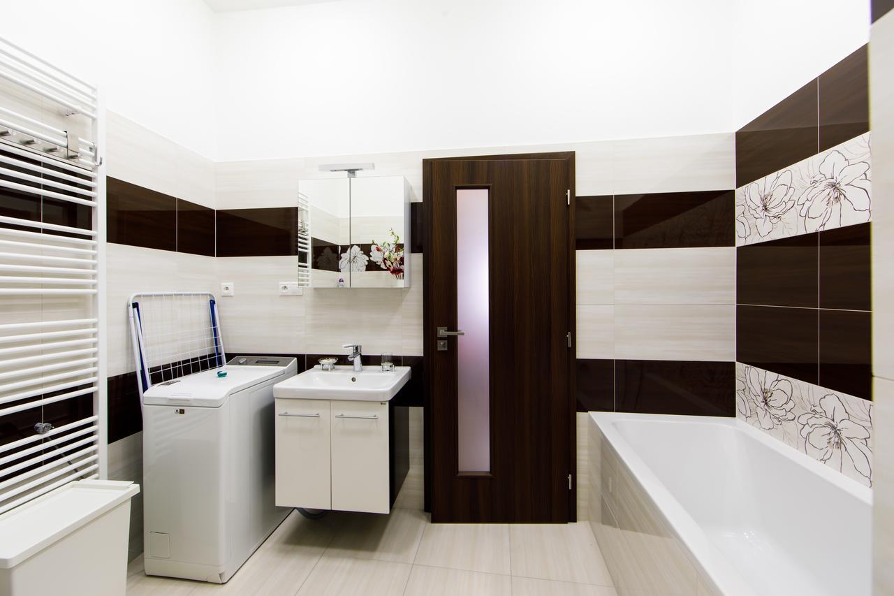 Aplend City Apartments Na Vrsku Bratislava Extérieur photo